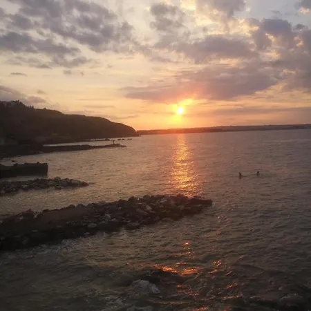 Terrazza Fronte Mare Agnone Bagni